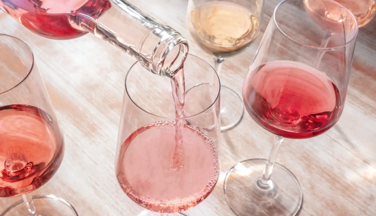 How to Improve Wine Color Stability With Oak Alternatives
