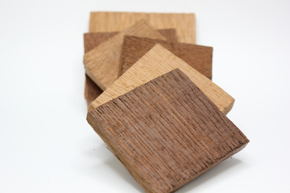 Premium small grade American oak chips